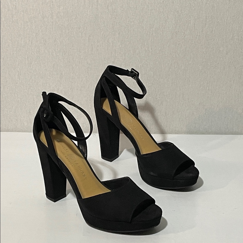 Chinese Laundry, Black Suede Platform Block Heel Sandals with Ankle Strap.